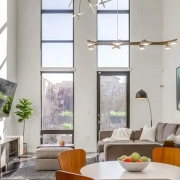 ashs013024-2 While it might have the character of a small town, Fort Worth is no doubt a big city, complete with the benefits of urban living.