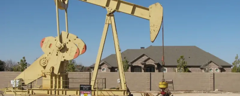 Dive into the dynamic relationship between oil prices and Texas real estate. Explore the impact on residential, commercial sectors, and long-term resilience strategies. Uncover the interconnectedness shaping the market!