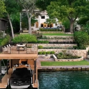 ashs021224-2 Anyone who’s paid attention to Texas’ rapid recent growth won’t be surprised to hear that the Dallas, Austin, and Houston markets rank highly among the ultra-high-end real estate market.